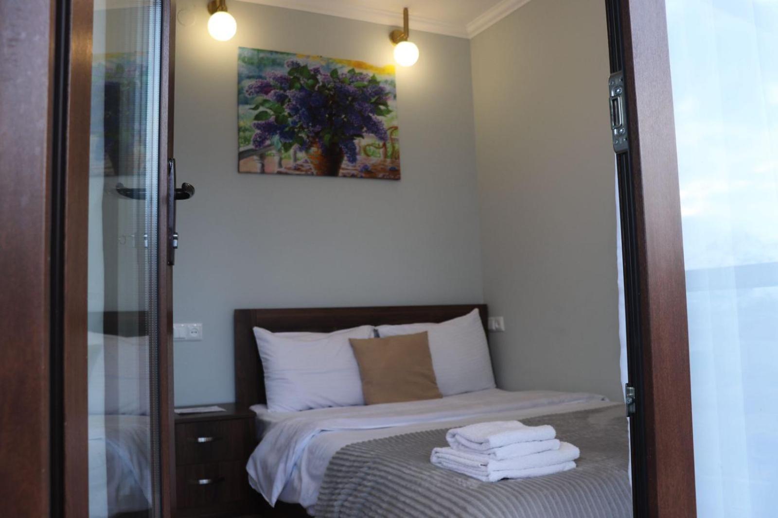 Guesthouse Relax In Kazbegi Esterno foto