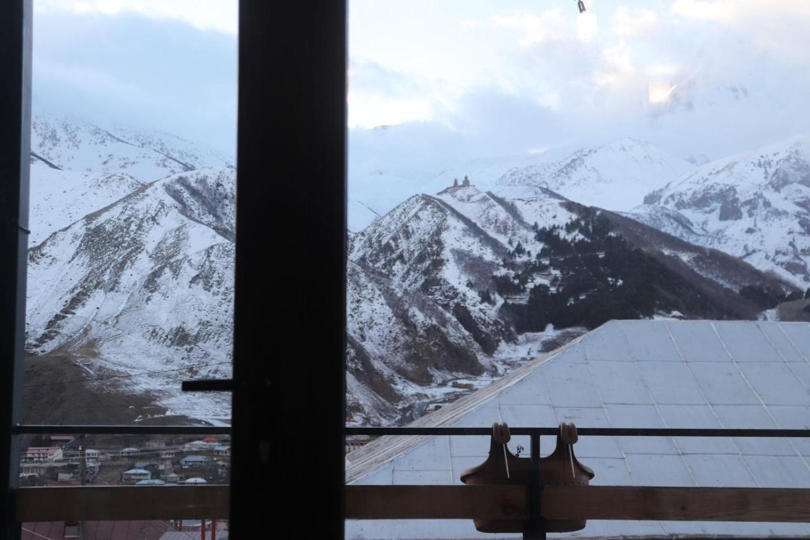 Guesthouse Relax In Kazbegi Esterno foto