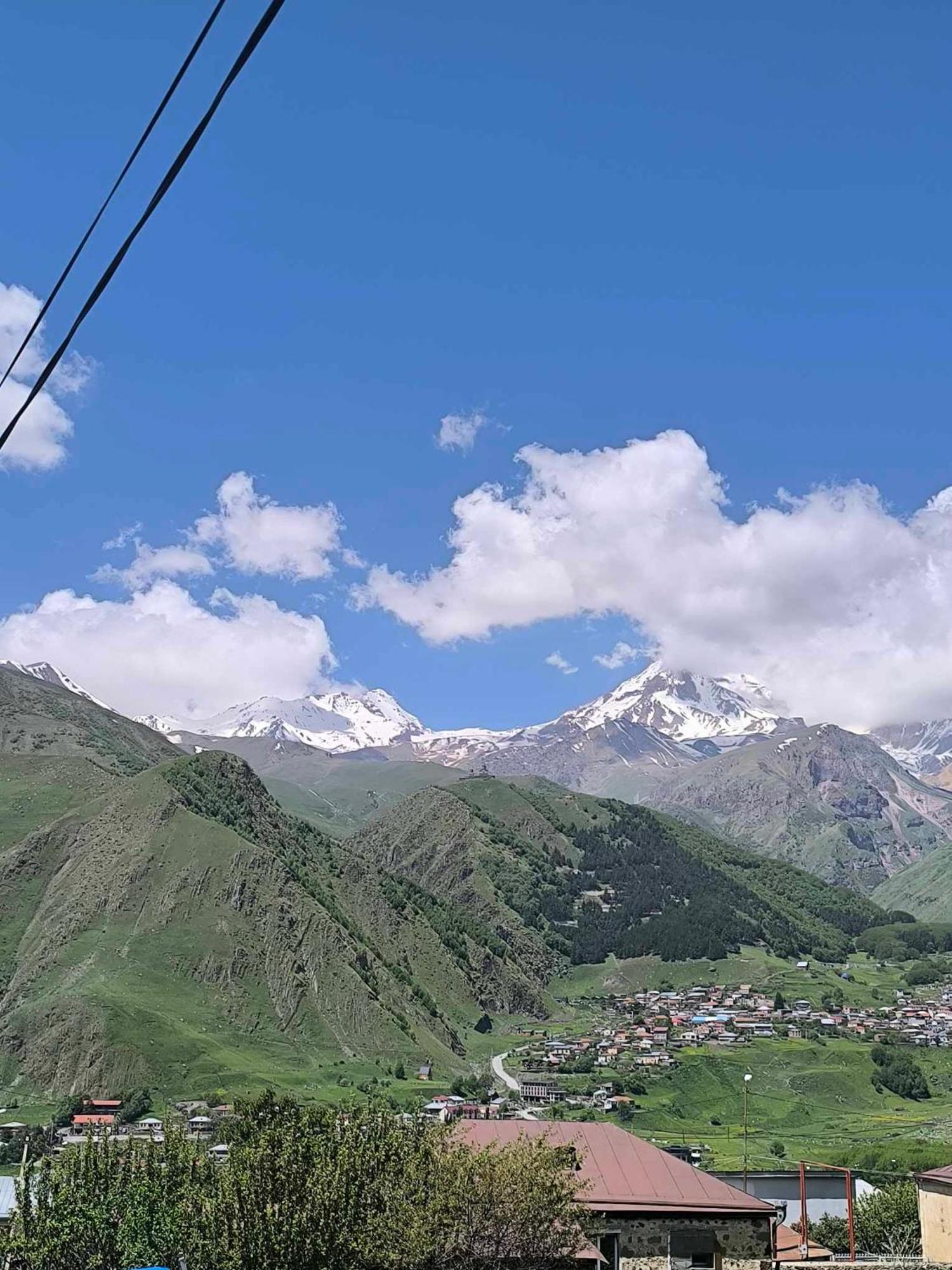 Guesthouse Relax In Kazbegi Esterno foto