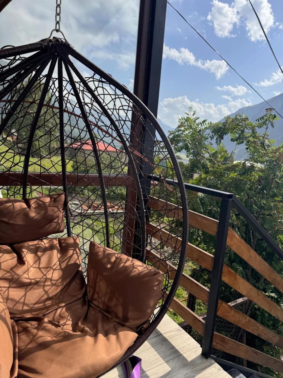 Guesthouse Relax In Kazbegi Esterno foto