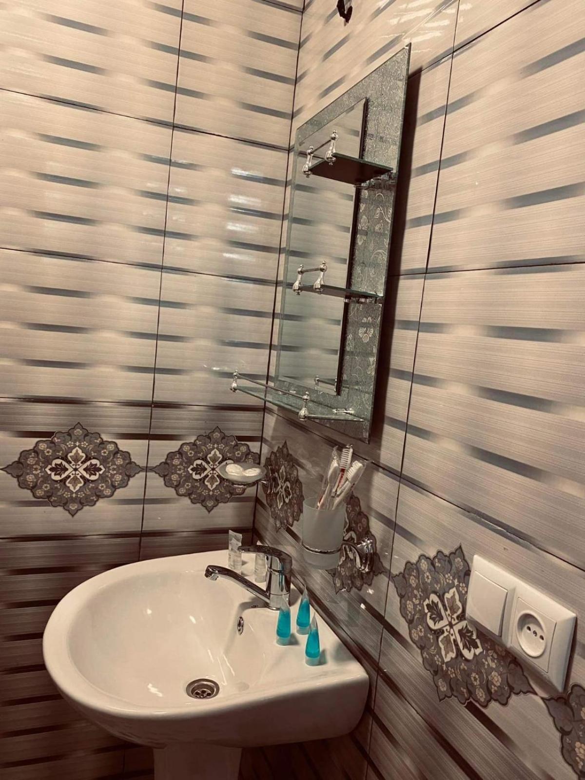 Guesthouse Relax In Kazbegi Esterno foto